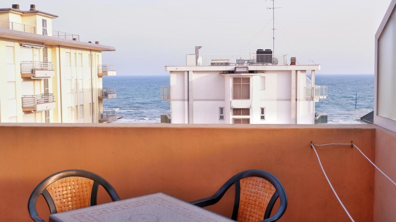 Hotel Venezuela Lido di Jesolo Ngoại thất bức ảnh